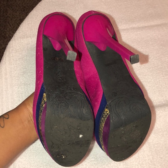 Fuchsia Pumps - Picture 6 of 7